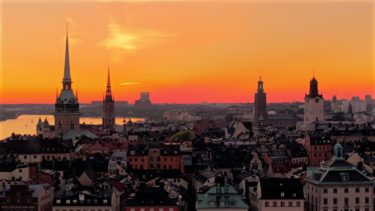 跟着视频眨眨眼，解锁我收集的欧洲夏日晚霞